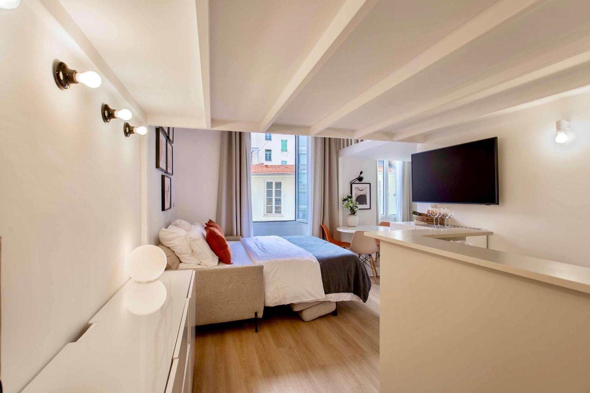 Suede Promenade Duplex Apartment At 1 Min From The Sea 2 Bathrooms Nice Eksteriør bilde