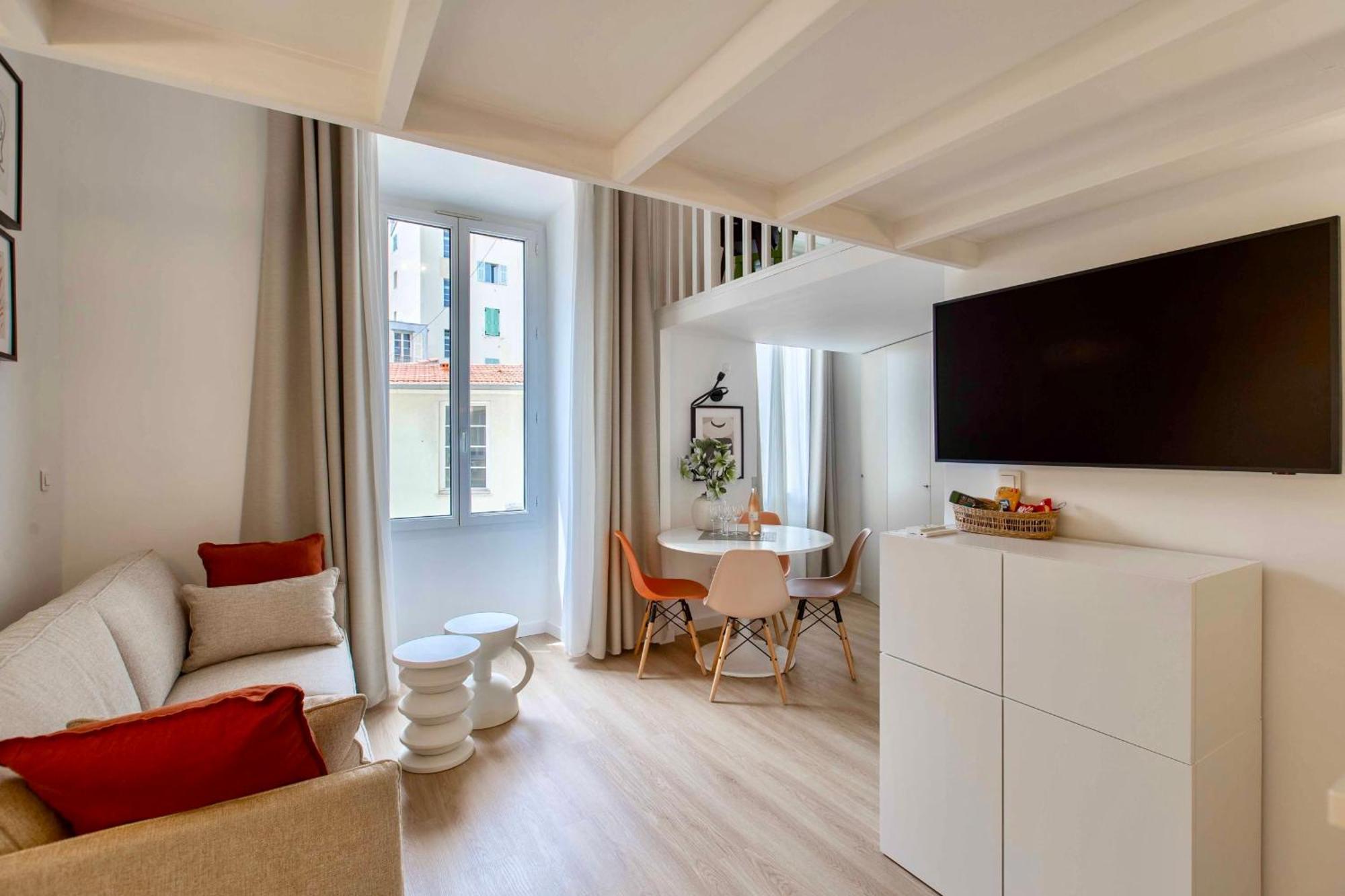Suede Promenade Duplex Apartment At 1 Min From The Sea 2 Bathrooms Nice Eksteriør bilde
